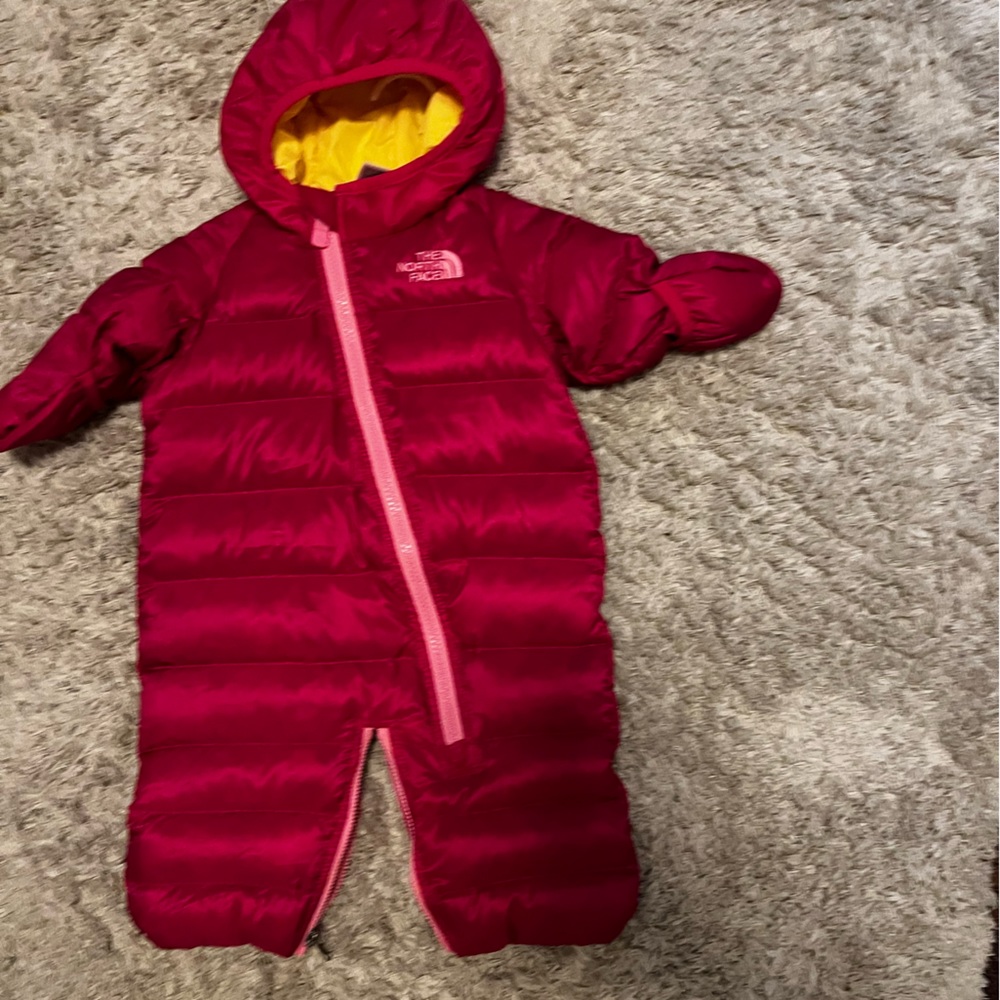 COPY - The North Face Snow Suit
